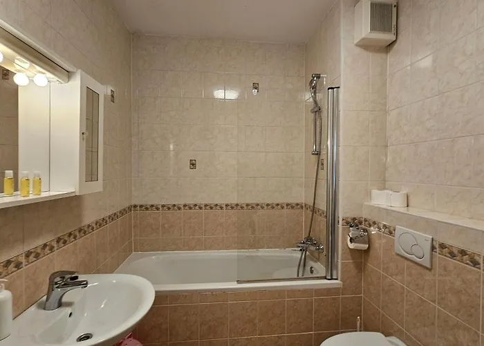 Apartment Anita Tour As *